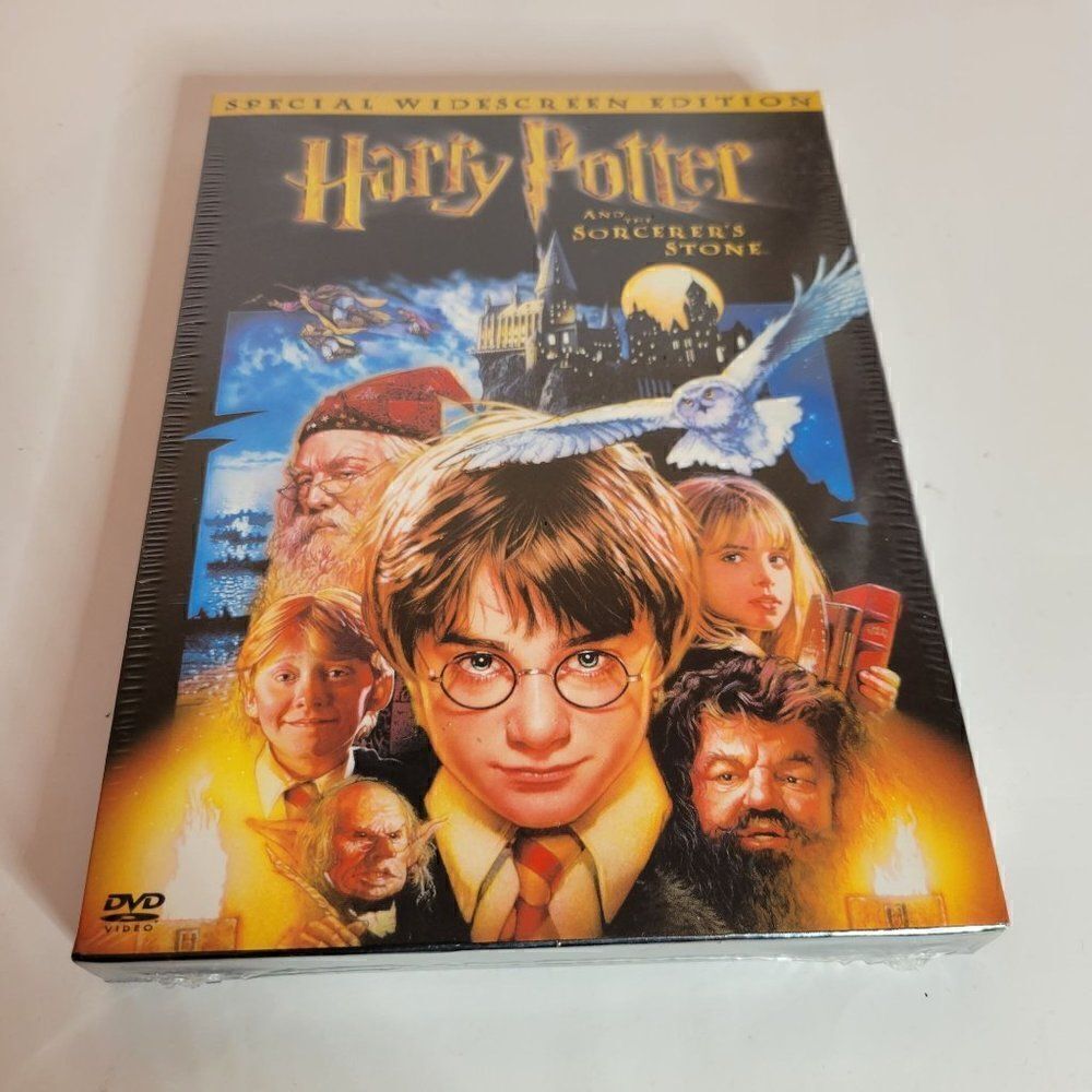 Harry Potter and the Sorcerer's Stone DVD (2-Disc Special Widescreen Edition)